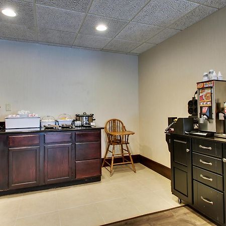 Greenfield Inn & Suites Owensboro, Ky Airport Екстер'єр фото