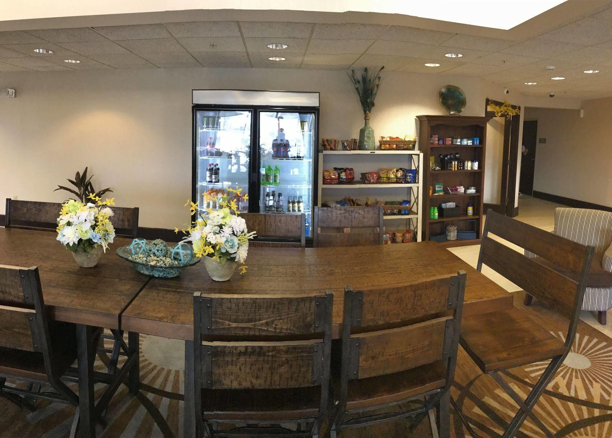 Greenfield Inn & Suites Owensboro, Ky Airport Екстер'єр фото